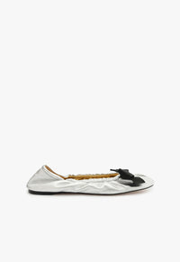 Go to related product Suzanne Leather Flat